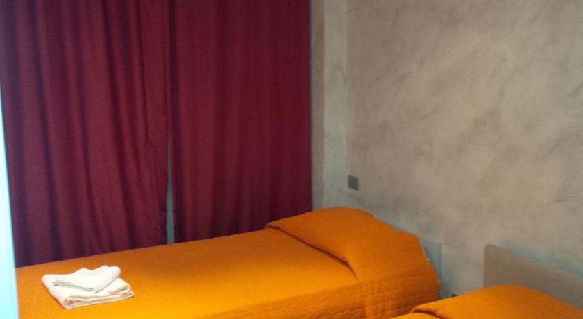 The Pope'S Window Hotel Roma Quarto foto