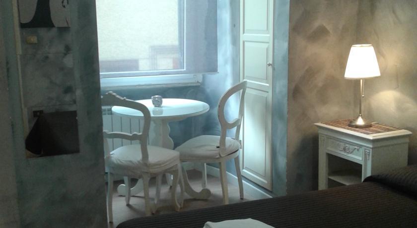 The Pope'S Window Hotel Roma Quarto foto